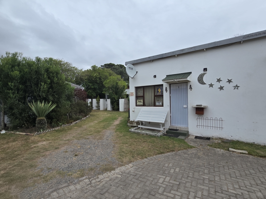 10 Bedroom Property for Sale in West Bank Eastern Cape